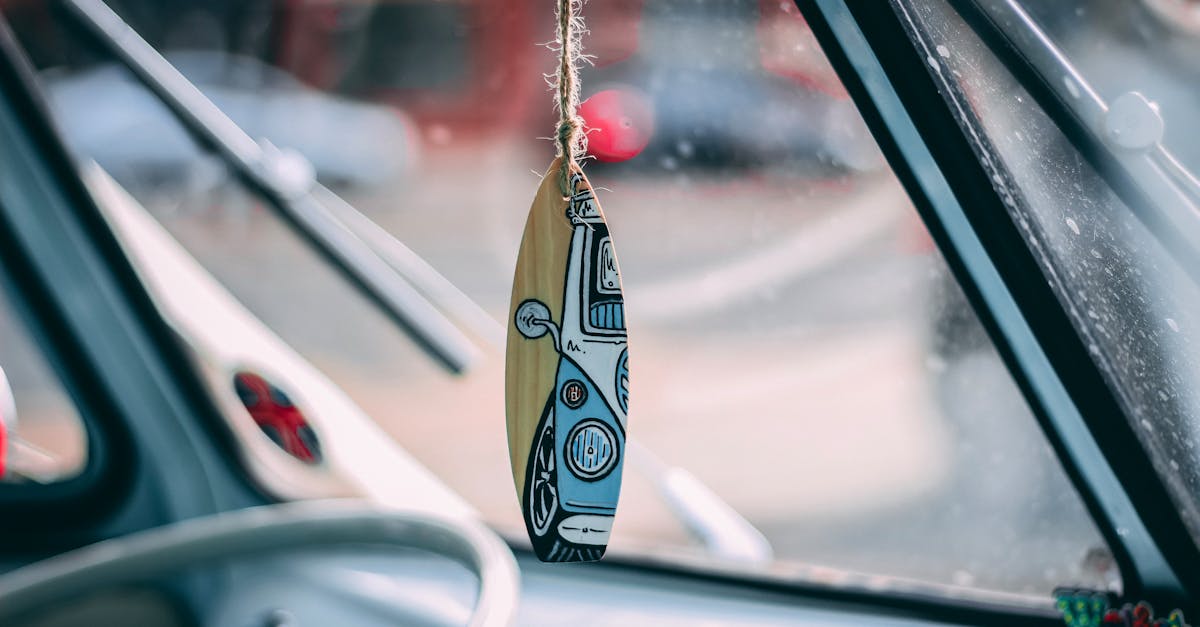 Essential Factors in Insurance Coverage for Windscreen Replacement